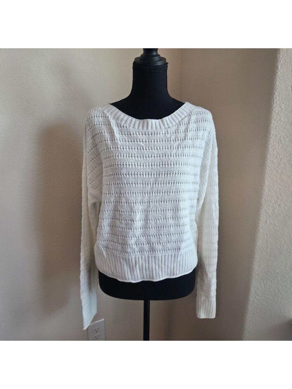 Universal Thread Women's Crewneck Pullover Sweater S